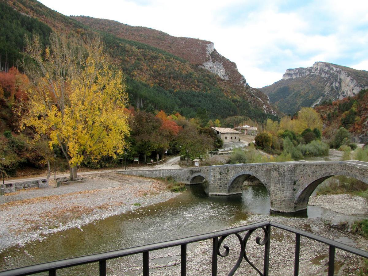 Casa Rural Urandi I Burgui Екстериор снимка